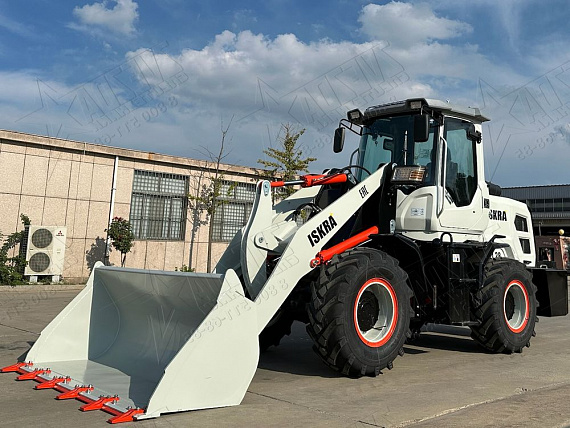 Фронтальный погрузчик ISKRA ZL28(NEW)0