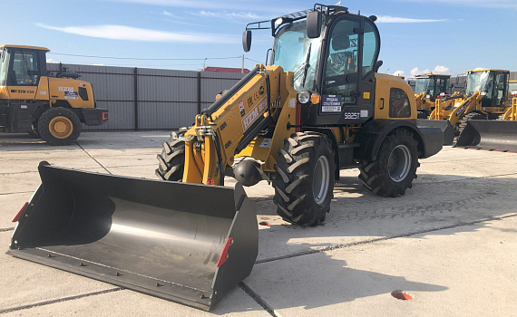 Погрузчик фронтальный HZM S825T0