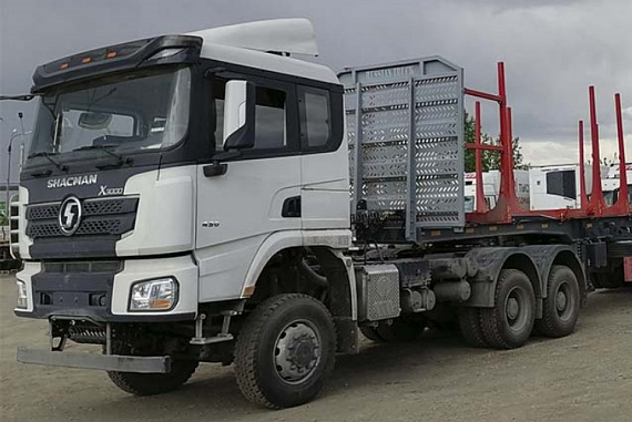 Тягач SHACMAN SX42586V3850
