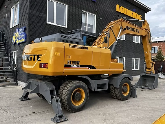Экскаватор HENGTE HT190W0