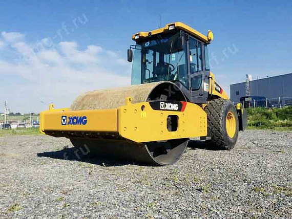 Грунтовый каток  XS1230